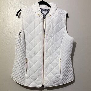 NWT Crown & Ivy Quilted Vest